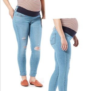 Signature by Levi Strauss & Co.Women's Maternity Baby Bump Skinny Jeans